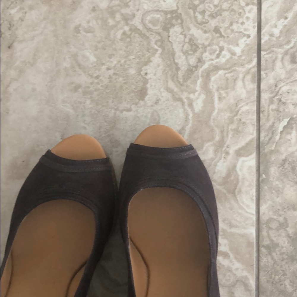 Comfortable Wedge.. - image 4